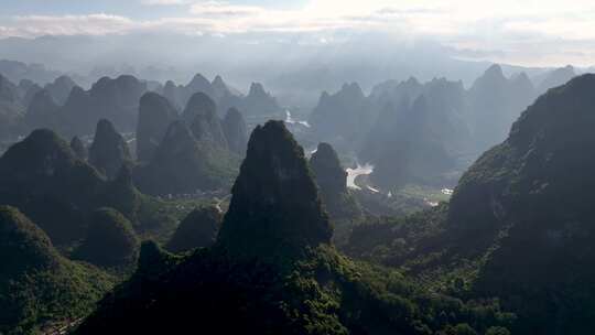 桂林 日出晨光 山河 阳光