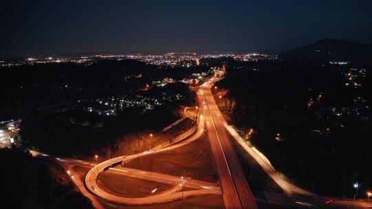 4K城市夜晚道路路口车辆夜景延时