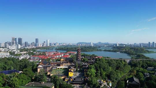 南京市古鸡鸣寺航拍风光