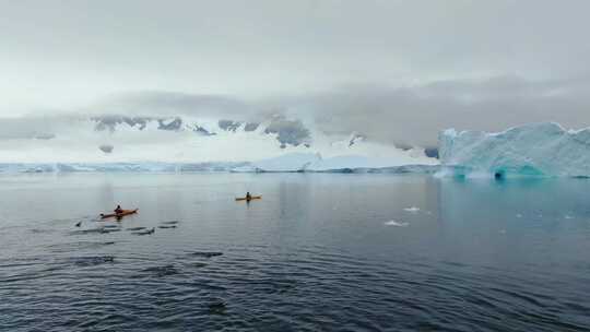 4k在南极洲划皮划艇风景震撼