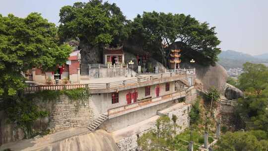 航拍福建泉州惠安一片瓦寺