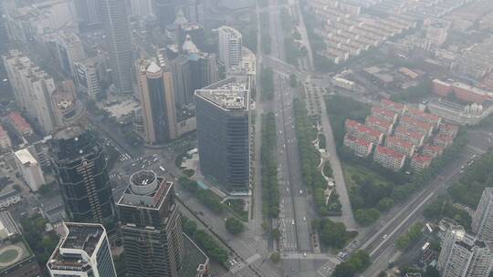 上海世纪大道清晨风光