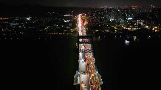 杭州钱塘江复兴立交桥夜晚夜景航拍复兴大桥