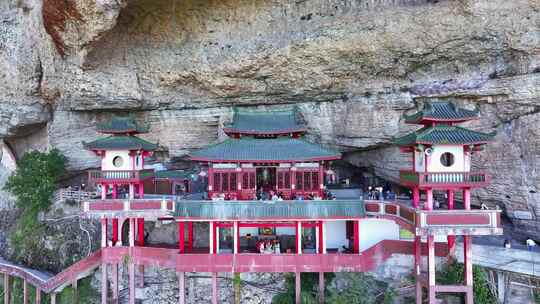 航拍福建漳州平和灵通岩悬空寺青云寺