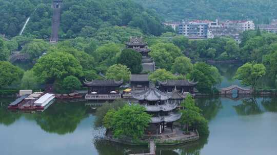 航拍浙江省台州市临海市东湖台州府城风景区