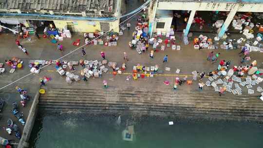 海南儋州洋浦白马井渔港热闹场面高视角航拍