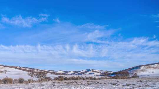 冬季内蒙古乌兰布统蓝天白云雪景