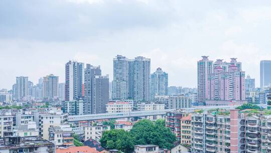 广州城市建筑乌云密布大雨延时摄影