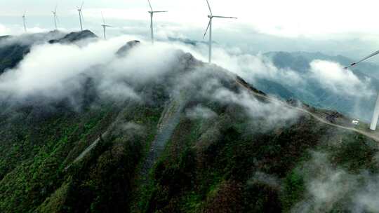 航拍安徽大别山桐城风电长廊日出云海4K