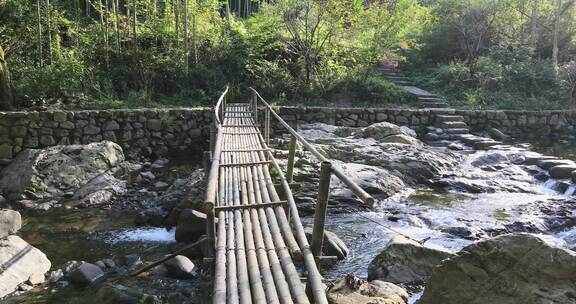 宁静山涧溪流 原生态景观 浙东小九寨