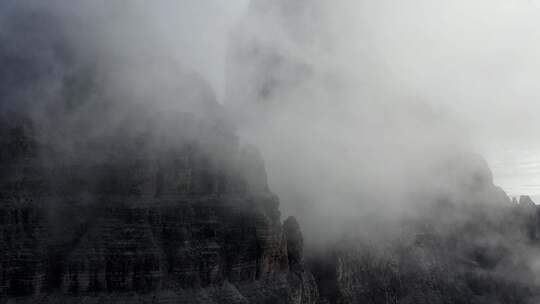 山，云， Tre Cime Di Lav