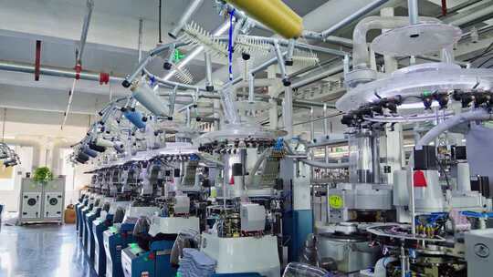 纺织产业袜子生产车间自动化生产