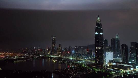 深圳湾后海华润总部大厦台风航拍闪电