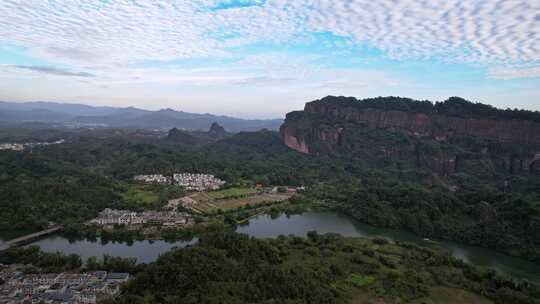 航拍韶关丹霞地貌丹霞山 阳元峰 长老峰景区