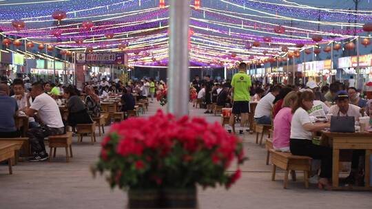 新疆特色美食 淄博烧烤 夜市氛围