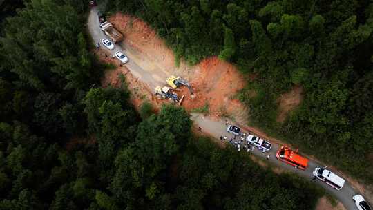 山体滑坡救援抢险、道路阻塞