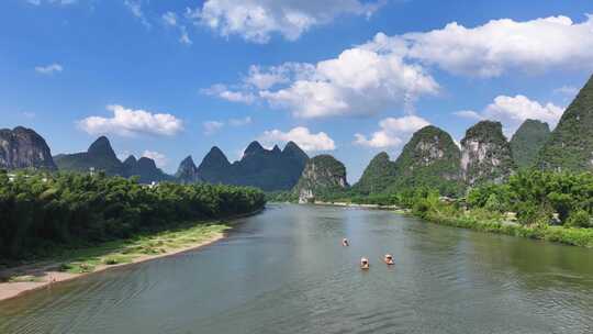 广西桂林山水漓江风景航拍