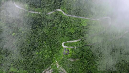 高清航拍弯曲的盘山公路自然风光