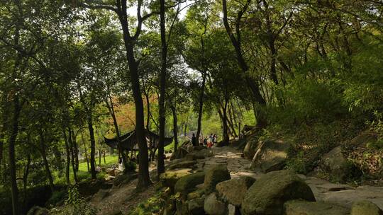 苏州天平山里的自然人文景观