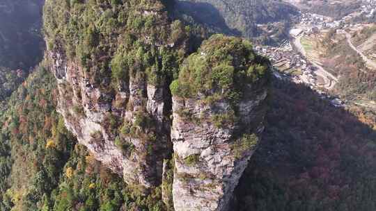 归兰山鼻子岩