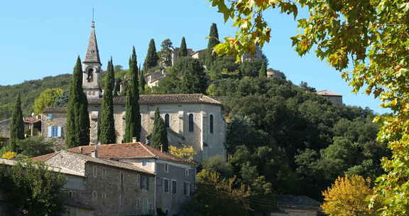 La Roque sur Ceze，Gard部门，奥西塔尼，法国