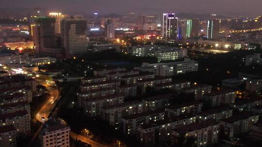 航拍威海高新区西文化小区的城市夜景