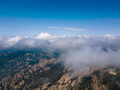 崂山巨峰游览区的云海风景