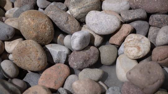 【镜头合集】石块鹅卵石石头石子视频素材模板下载