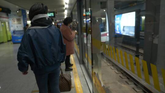 上海地铁人流