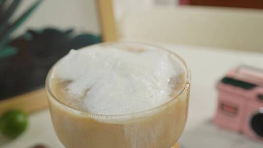 冰咖啡冰美式摩卡拿铁