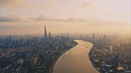 航拍上海日落全景