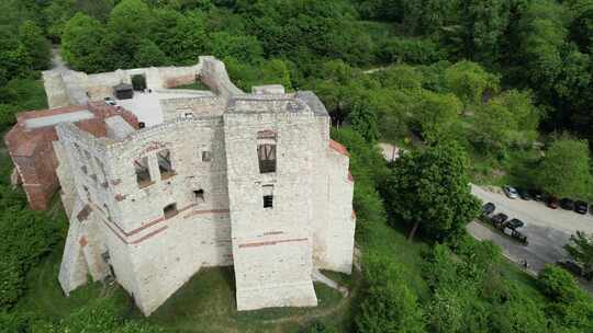 Kazimierz Dolny市罗马式城