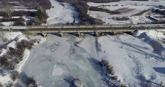 航拍铁路桥河流湿地风光视频素材