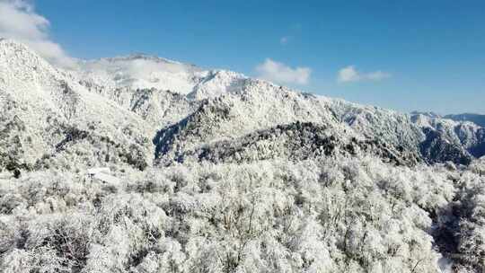 西岭雪山 雪景 大雪覆盖的自然风光 航拍