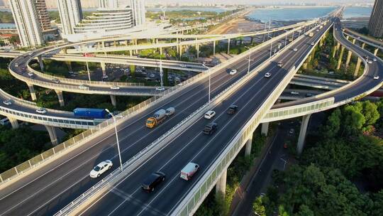 城市道路交通车流车水马龙