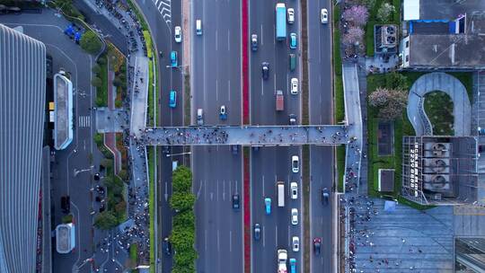 城市交通布心路车流洪湖天桥人潮D