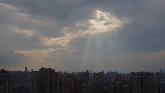 长沙丁达尔光线照射【3段延时】