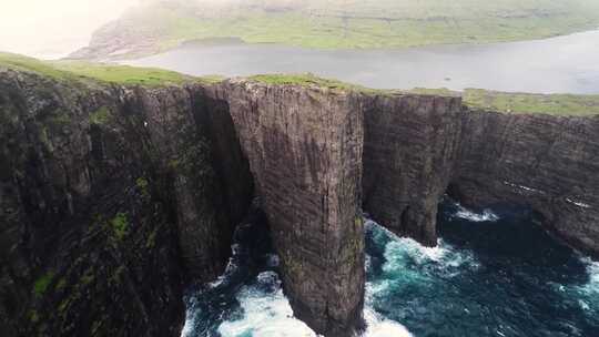 壮观的海边悬崖自然景观
