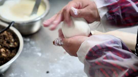 梅干菜饼制作过程
