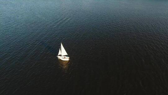 帆船 帆布船 帆船游艇 竞技 运动 海上