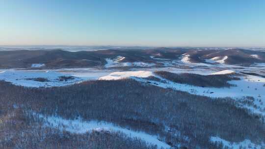 大兴安岭地理丘陵山区雪景