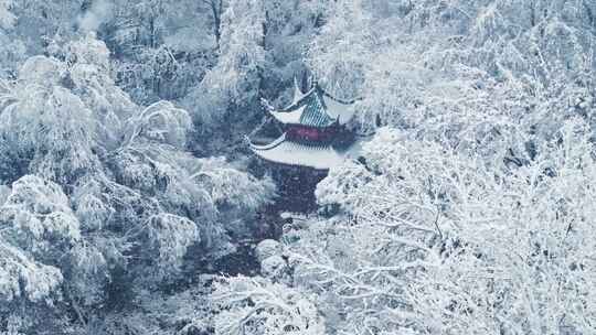 湖南长沙岳麓山爱晚亭雪景航拍