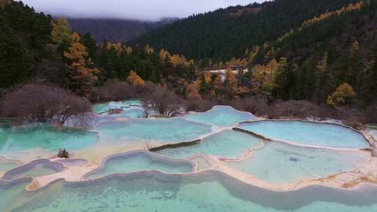 航拍四川九寨沟黄龙景区争艳池映月池迎宾池