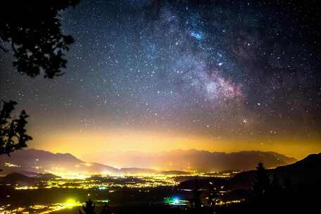 城市夜晚都市夜景星空银河车流城市灯光