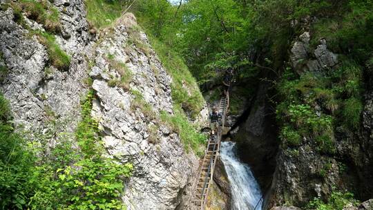 斯洛伐克Rozsutec自然保护区Janosikove diery洞的景色