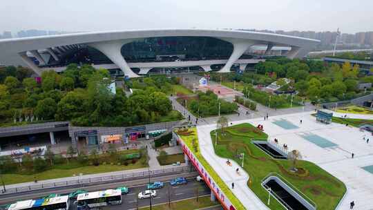 杭州上城区火车东站进站口风景航拍视频素材模板下载