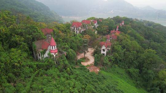 4K航拍山顶别墅-重庆国际康乐温泉度假村