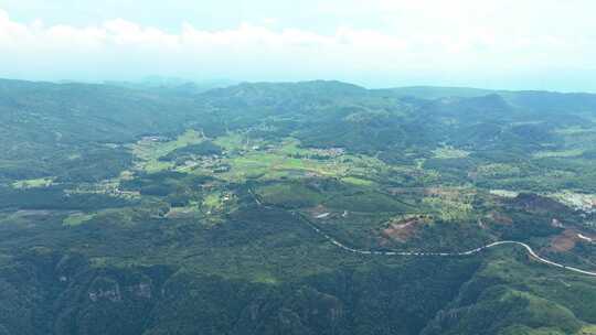 航拍南岭山脉大山高山山峰山脊岭南大地