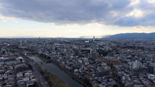 日本京都鸭川夕阳航拍