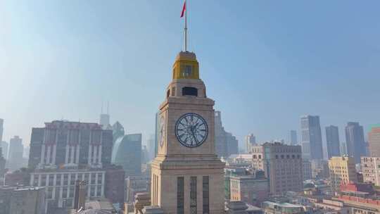 上海外滩海关古钟楼航拍海关大楼黄浦区城市视频素材模板下载